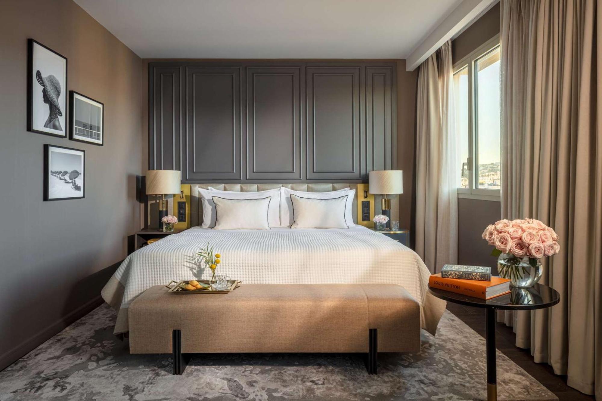 Hotel Anantara Plaza 5*