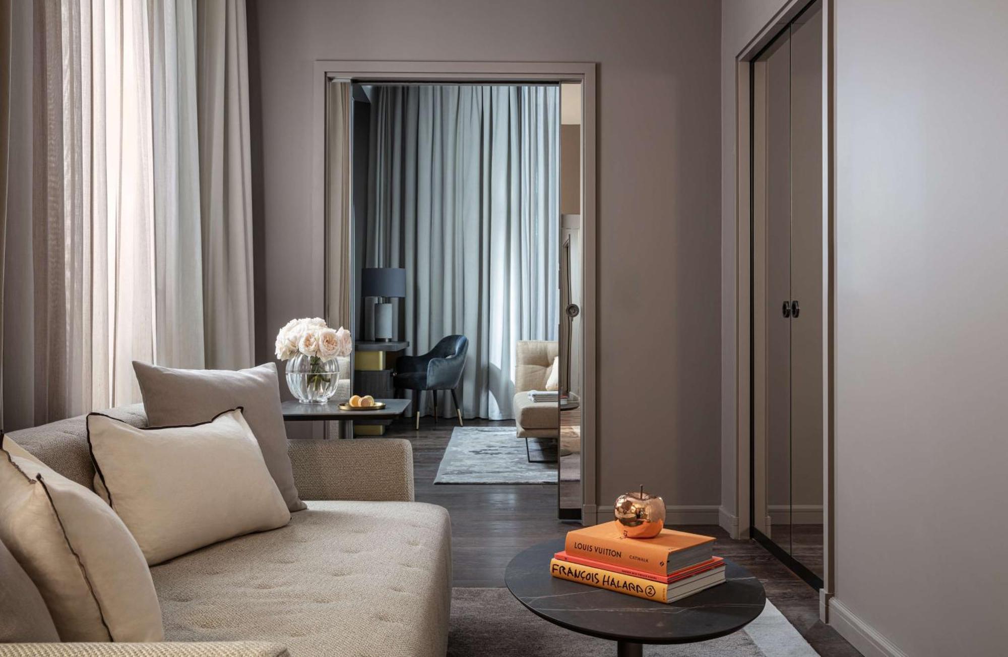 Anantara Plaza - A Leading Of The World Hotel