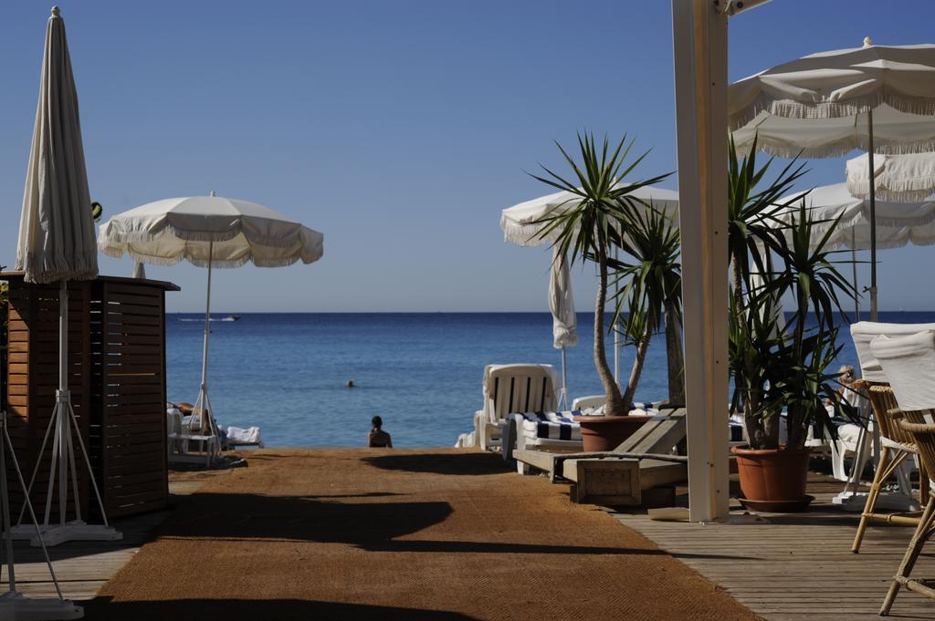 Anantara Plaza Hotel 5*